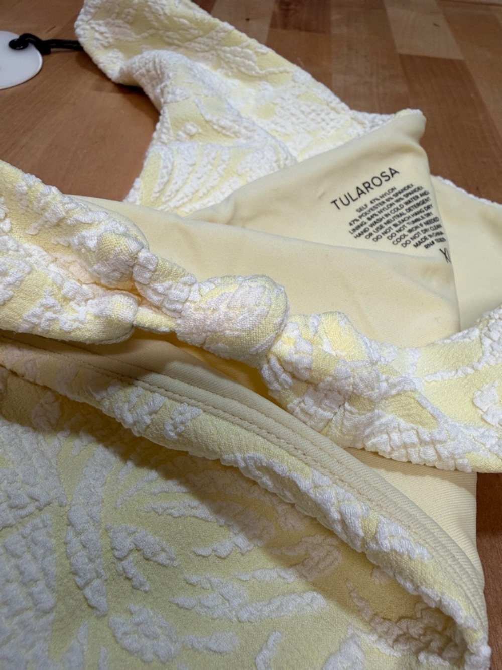 Textured Bikini Bottom in Pale Yellow size extra large NWT. - Picture 7 of 8
